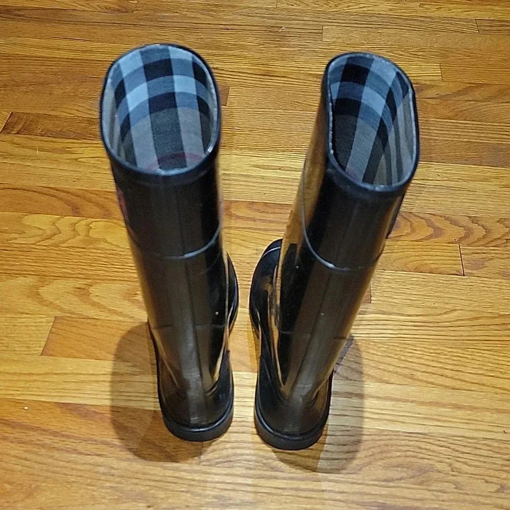 Burberry boot - Picture 9 of 9